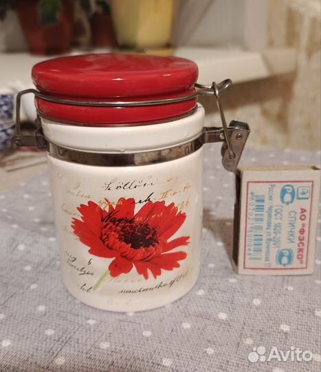 Посуда. Банка под специи