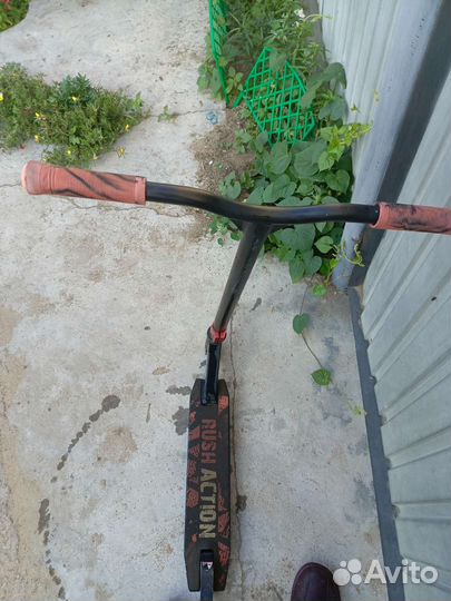 Продаю самокат