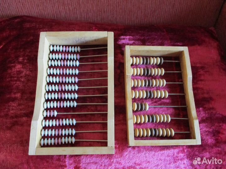 Деревянные ученические счеты СССР