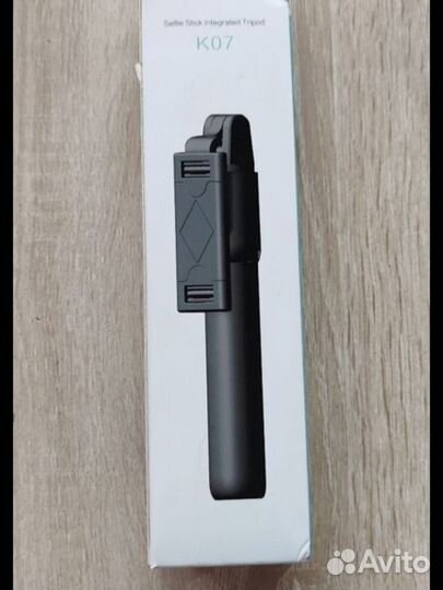 Горизонтальный монопод с Bluetooth новый