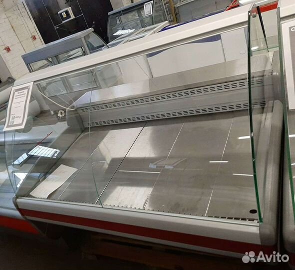 Холодильная витрина