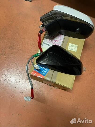 Зеркало левое Lexus Nx200