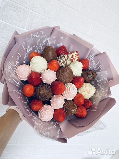 Букет из клубники в шоколаде