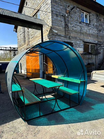 Беседка из поликарбоната для дачи