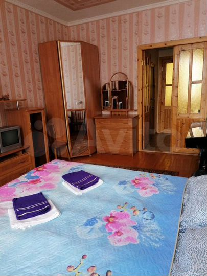 3-к. квартира, 87 м², 3/4 эт.