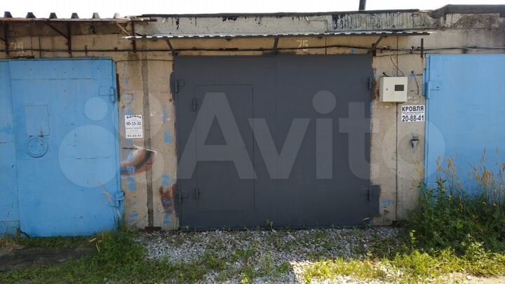 Гараж, > 30 м²