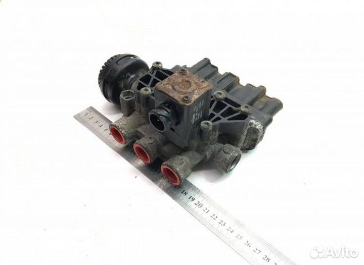 Кран уровня пола Man Volvo Iveco