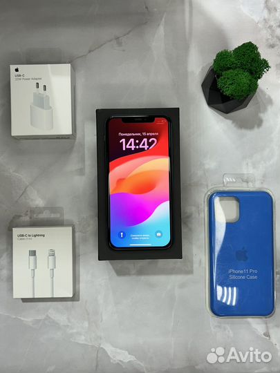 iPhone 11 Pro, 64 ГБ