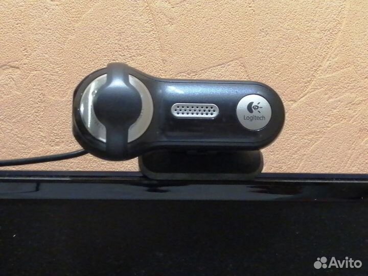 Веб-камера Logitech QuickCam Fusion V-UAR33