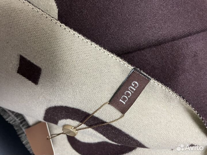 Шарф-палантин Gucci из кашемира