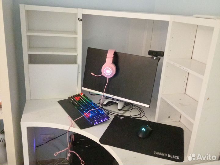 Продаю стол икея