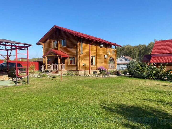 Коттедж 228,2 м² на участке 16,6 сот.