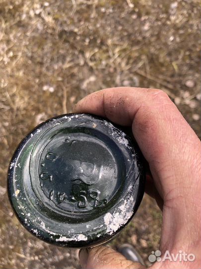 Бутылка стеклянная