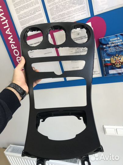 Консольw205 черный ясень