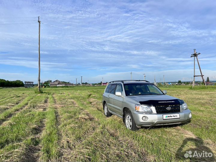 Toyota Highlander 2.4 AT, 2004, 266 000 км