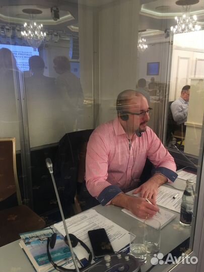 Переводчик-синхронист (испанский, английский)