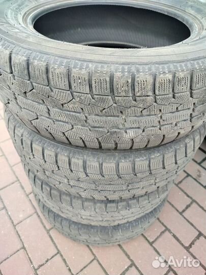 Toyo Observe Garit GIZ 185/65 R15