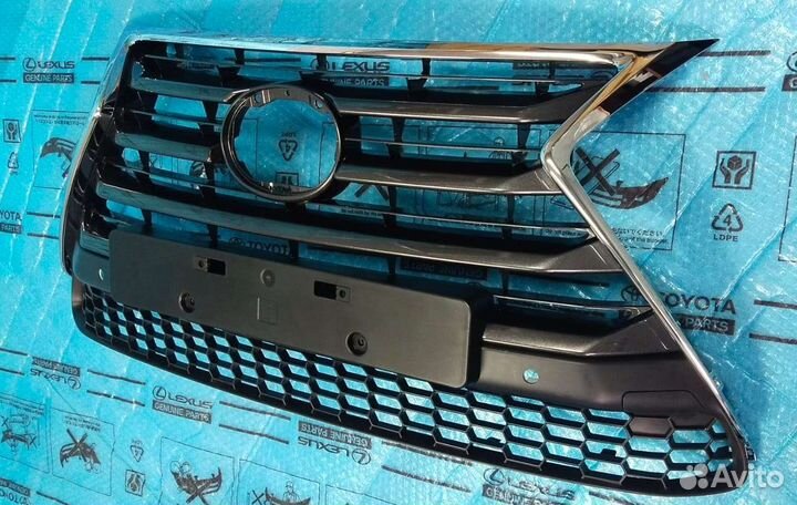Решетка радиатора в сборе Лексус Nx 14-17