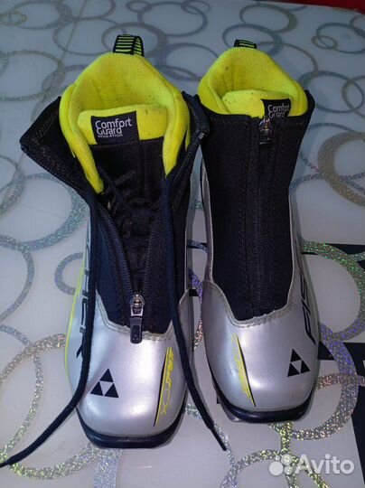 Лыжные ботинки 38 размер Fischer