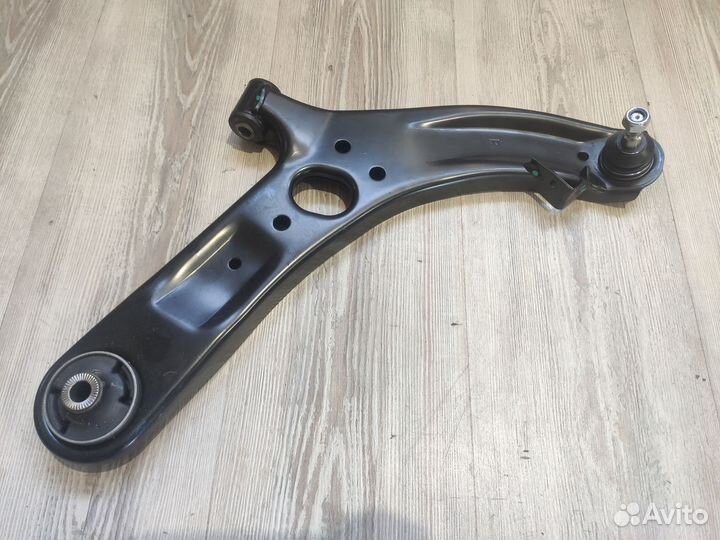 Рычаг подвески Hyundai solaris Прав