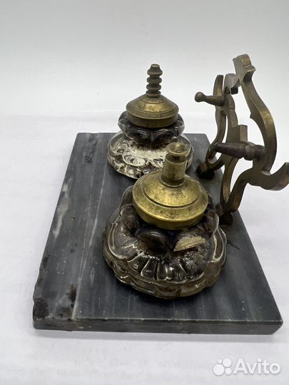 Старинная чернильница