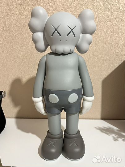 Фигурка kaps Капс не оригинальная