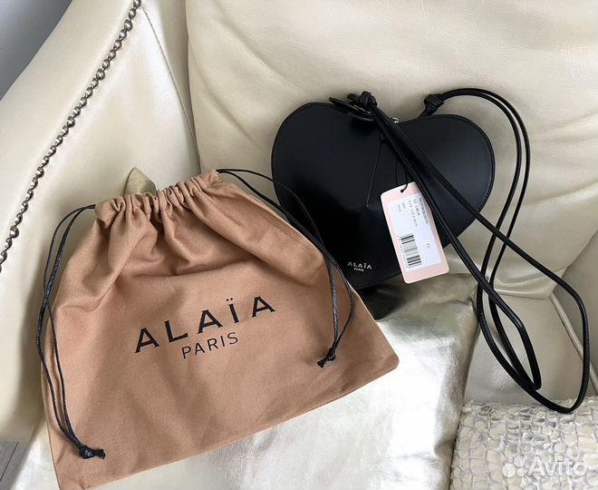 Сумка женская Alaia Le Coeur bag, black