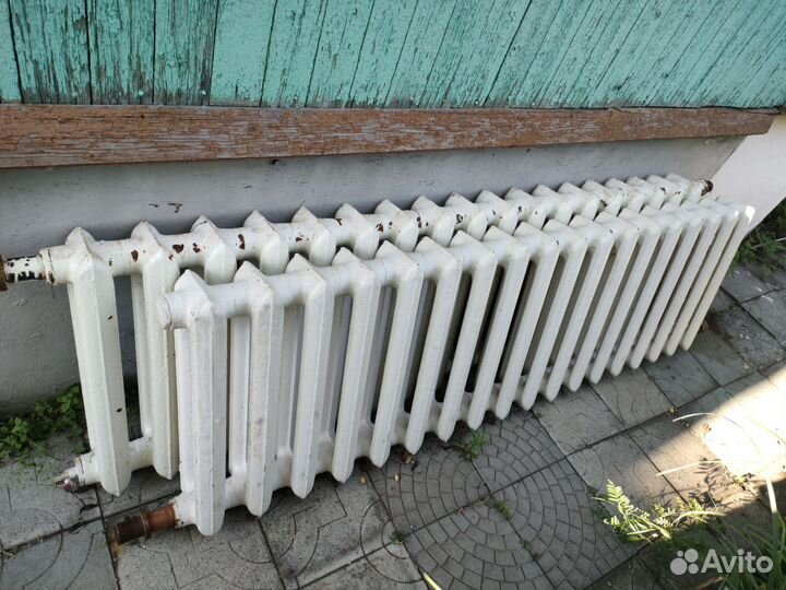 Батарея чугунная