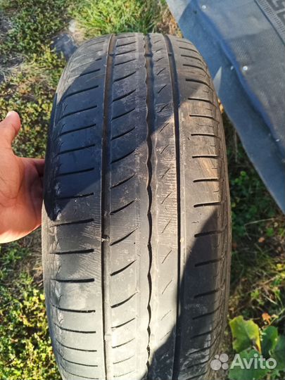 Pirelli Carrier 185/65 R15