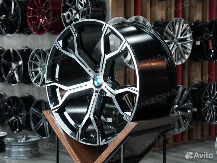 Литые диски 745 Style R22 для BMW