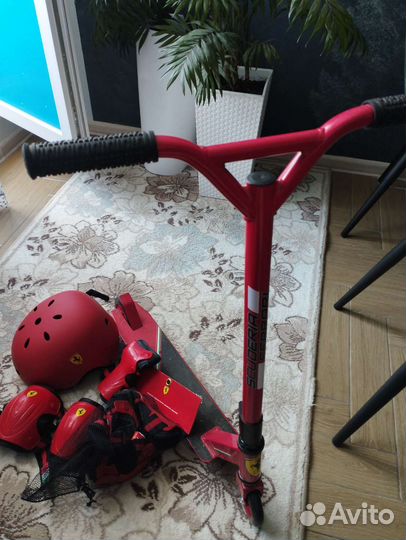 Трюковой самокат новый