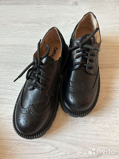 Полуботинки броги Betsy