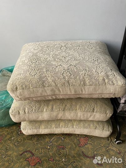 Подушки для дивана большие