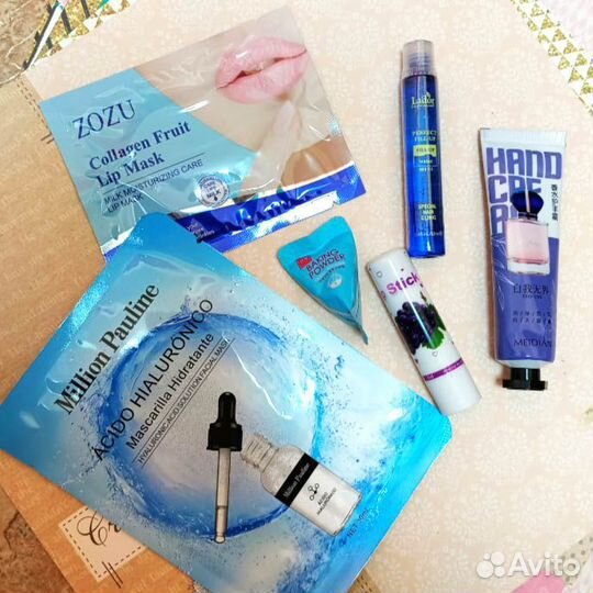 6в1 Подарочный набор уходовой косметики №02