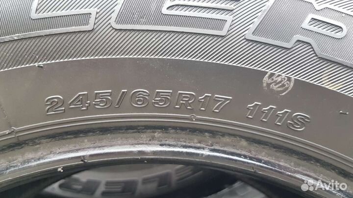 Bridgestone Dueler H/T D840 245/65 R17 111S