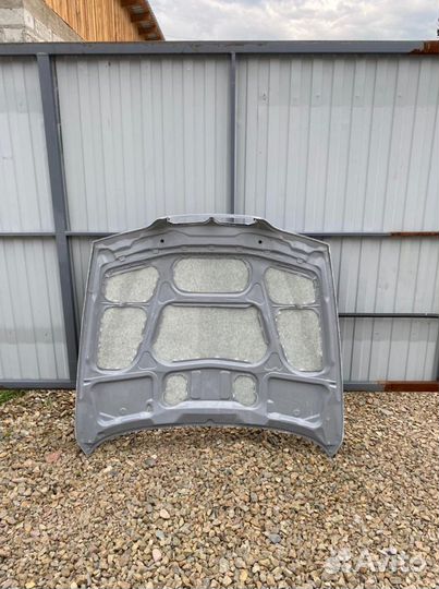 Капот для bmw e39 сток пластик