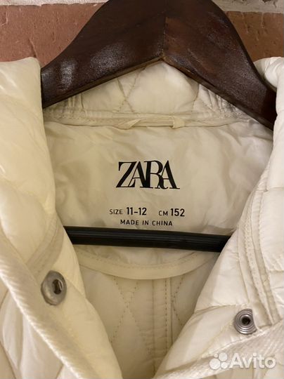 Куртка zara для девочки