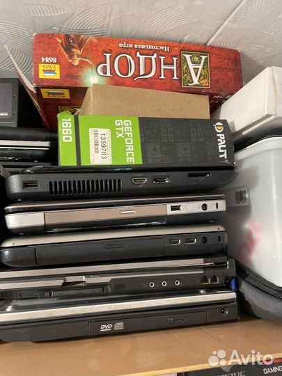 Корпус ноутбука