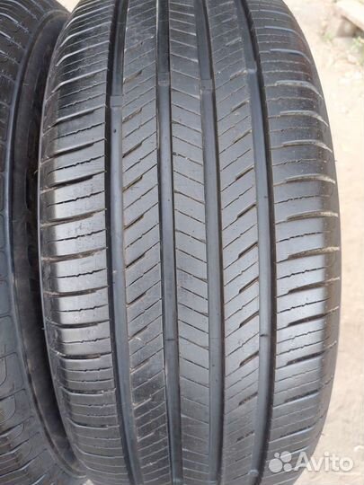 Sailun SV16 215/55 R17 94V