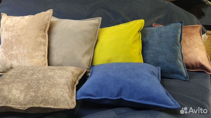 Подушка диванная декоративная