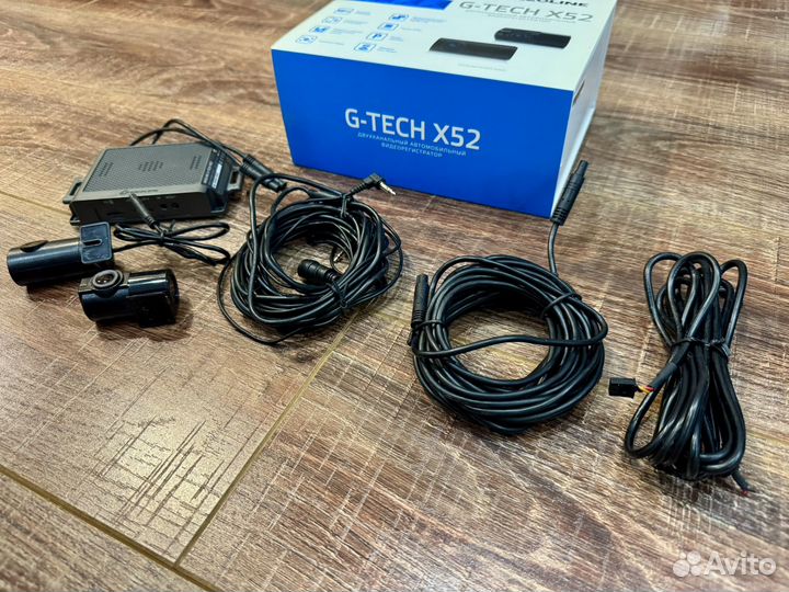 Видеорегистратор Neoline G-Tech X52 Dual