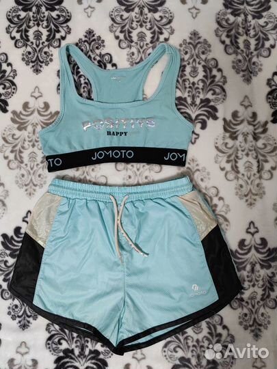 Спортивный комплект для девочки 140