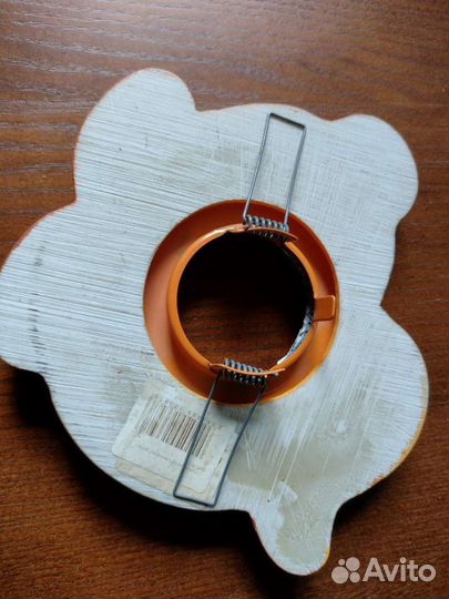 Светильник встраиваемый 