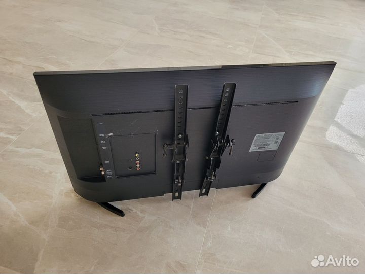 Телевизор samsung
