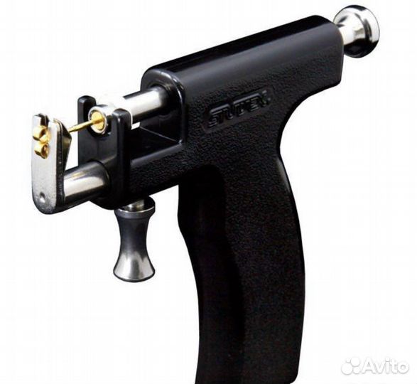 Прокалываю уши