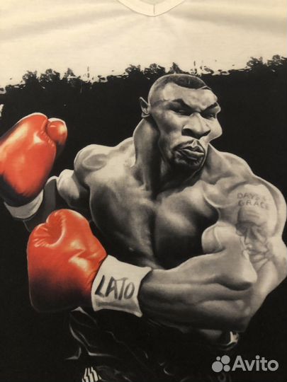 Футболка 48-й размер. Тайсон