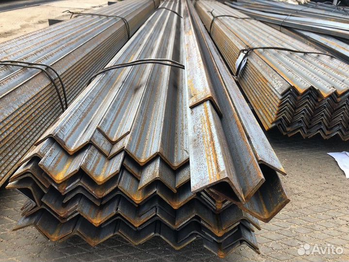 Уголок 63х63х5