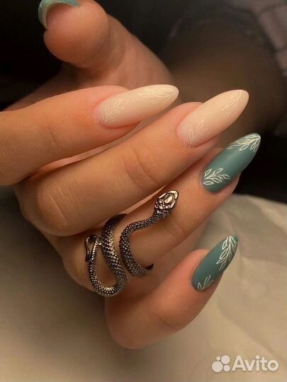 Маникюр,педикюр