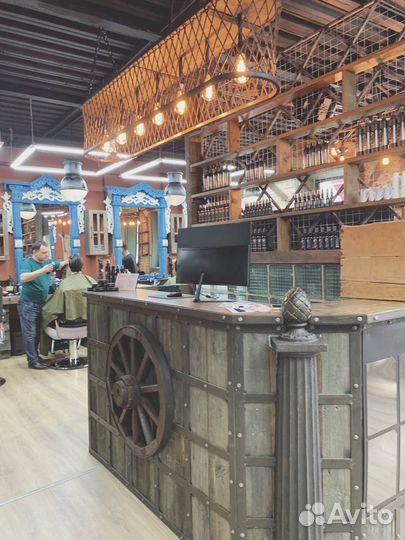 Администратор в барбершоп