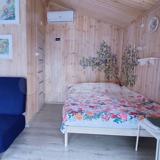 Дом 23 м² на участке 10 сот.